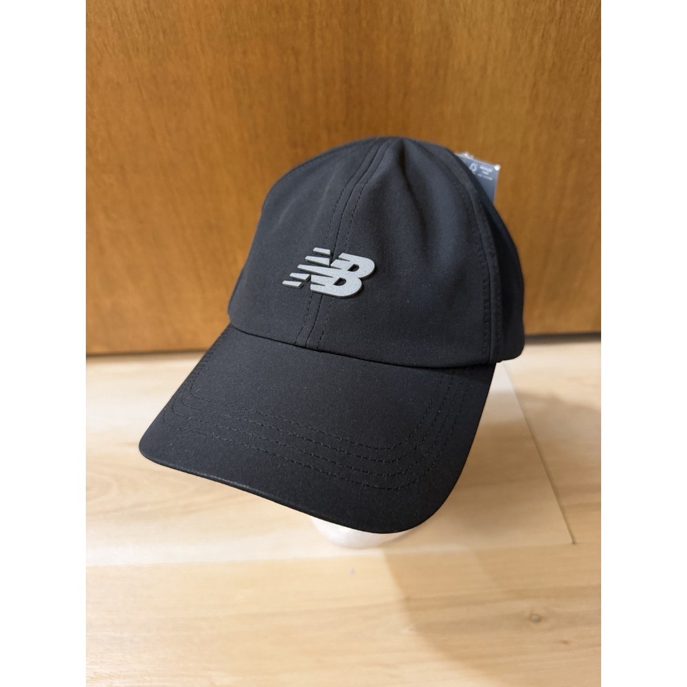 New Balance Unisex 6 Panel Performance Cap V2 Hat One Size Black LAH51007